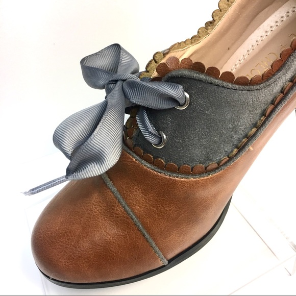 Oxford Pumps in cognac and grey w/ Ribbon Tie - Picture 8 of 8
